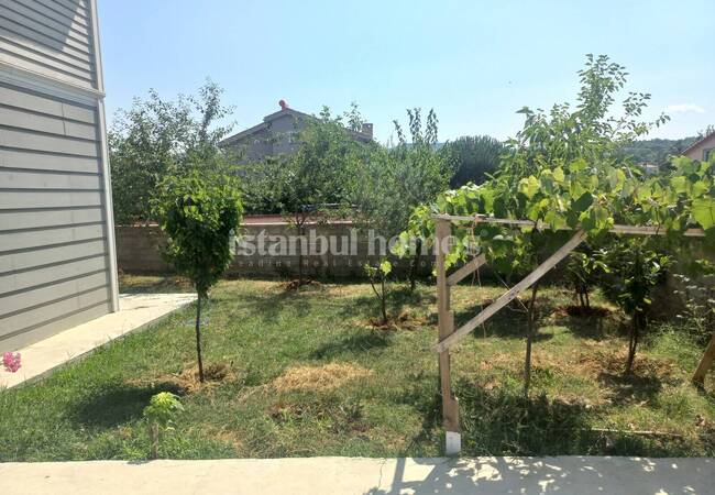 5-bedroom Villa Near the Sea in Istanbul Catalca 12