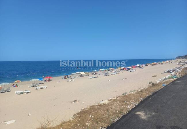 5-bedroom Villa Near the Sea in Istanbul Catalca 17