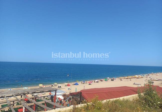 5-bedroom Villa Near the Sea in Istanbul Catalca 18