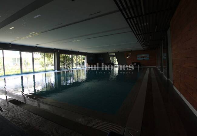 Apartment in a Complex with Swimming Pools in Kucukcekmece 8