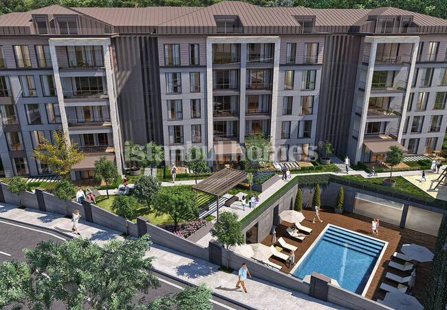 Flats in Complex Offering Forest-side Living in Istanbul Eyupsultan