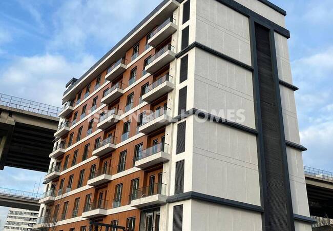 Apartments with Forest Views in Complex in Istanbul Kagithane 1