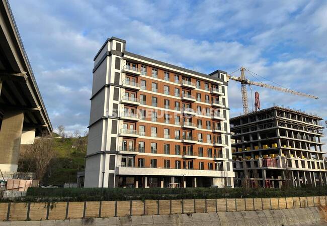 Apartments with Forest Views in Complex in Istanbul Kagithane 3