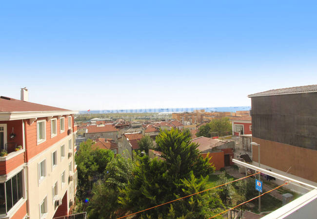 2-bedroom Flat with Sea View in Istanbul Cerrahpasa 2