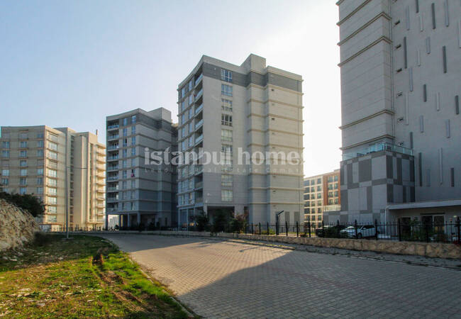 Ready to Move Flat with 2 Bedrooms in Istanbul Basaksehir 18