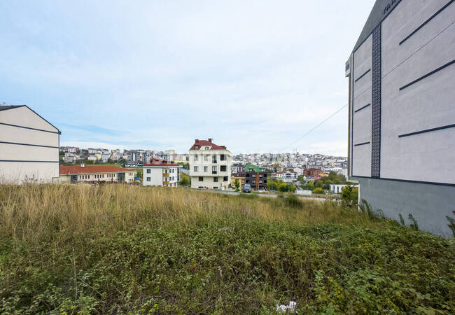 Residential Land with Construction Permit in Istanbul Arnavutkoy 3