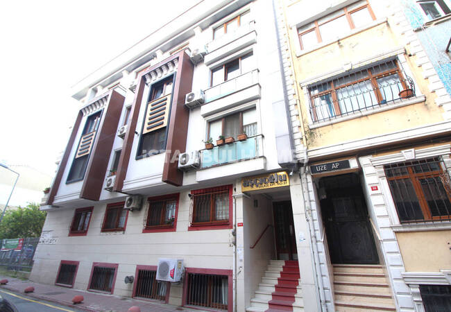 法提赫交通设施附近的六卧室公寓 3