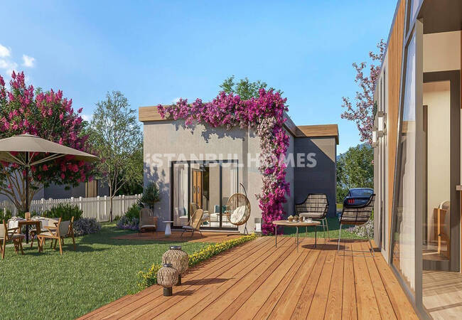 İstanbul Arnavutköy'de Özel Bahçeli ve Göl Manzaralı Evler 7