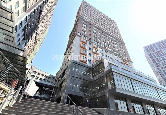 Sea-view Apartment Near Transportation in Kadikoy Istanbul 1