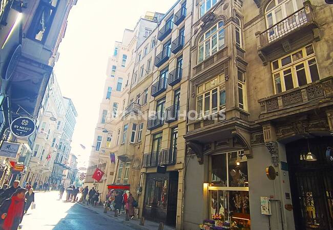 Hotel Mit 10 Zimmern In Istanbul Beyoglu 1