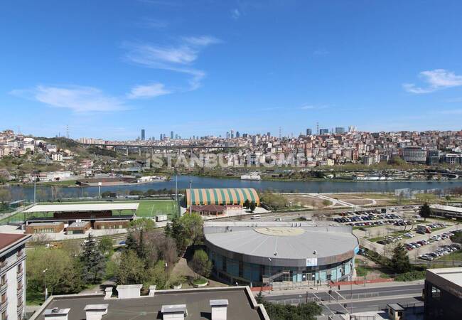 İstanbul Eyüpsultan'da Geniş İç Mekanlara Sahip Dubleks Daire 1