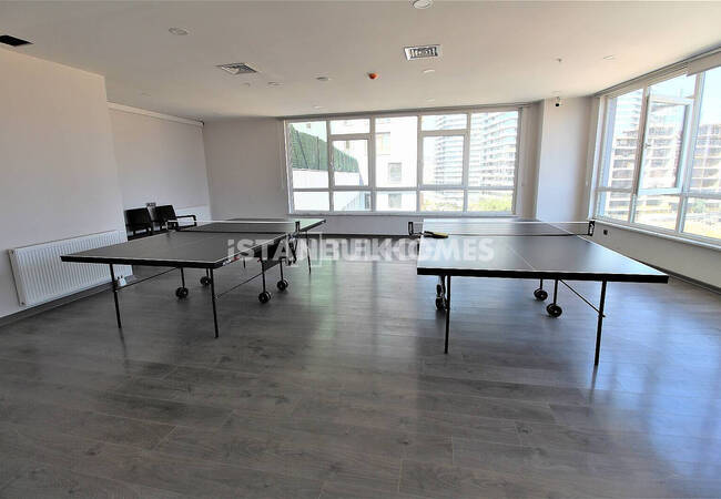 Sea-view Apartment Near Public Transportation in Kadikoy Istanbul 3