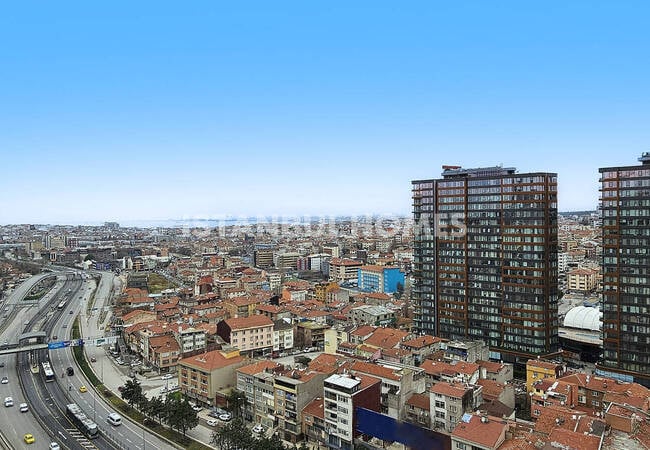 آپارتمان با دید دریا در نزدیکی حمل و نقل در Kadikoy استانبول