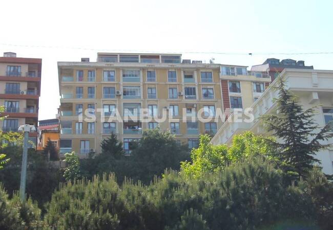 Duplex Flat with Golden Horn View in Eyüpsultan 1