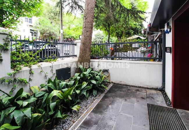 6-zimmer-haus Mit Privatem Garten In Besiktas Istanbul 7
