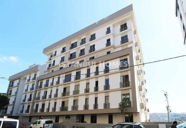 Key-ready Apartment Near the Metro in Eyüpsultan