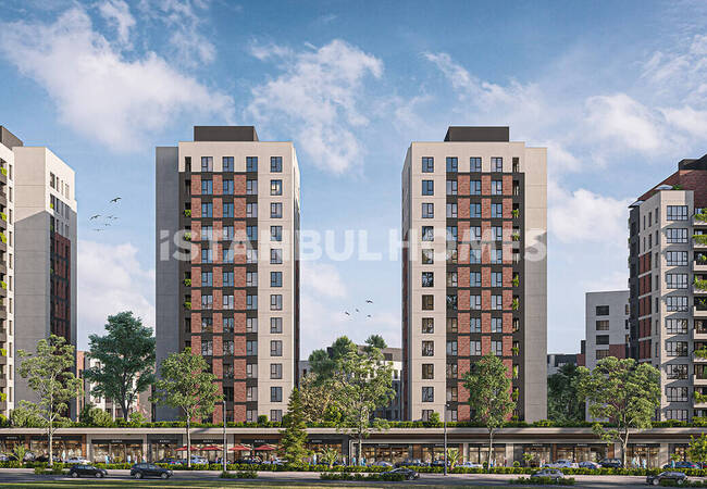 Flats in a Complex with Pool in Bagcilar Istanbul 3