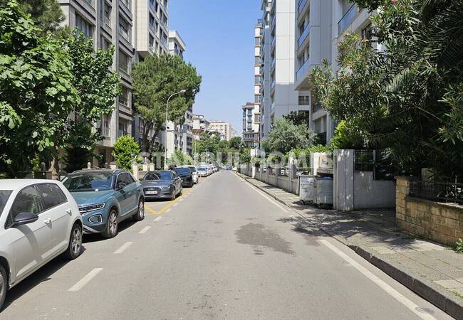 آپارتمان دوبلکس در موقعیت عمودی در Kadikoy استانبول 6