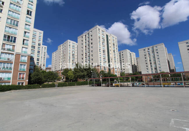 İstanbul Esenyurt'ta Ana Yola Yakın Site İçinde 3+1 Daire 1