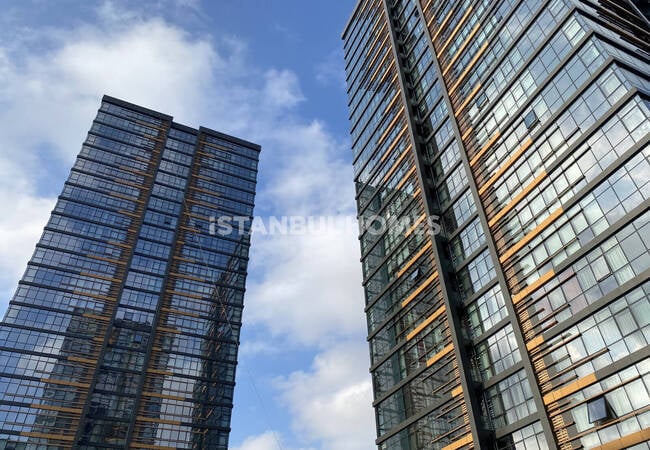 Key Ready Apartment Near Transportation Facilities in Kadikoy 2