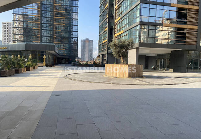 Key Ready Apartment Near Transportation Facilities in Kadikoy 5