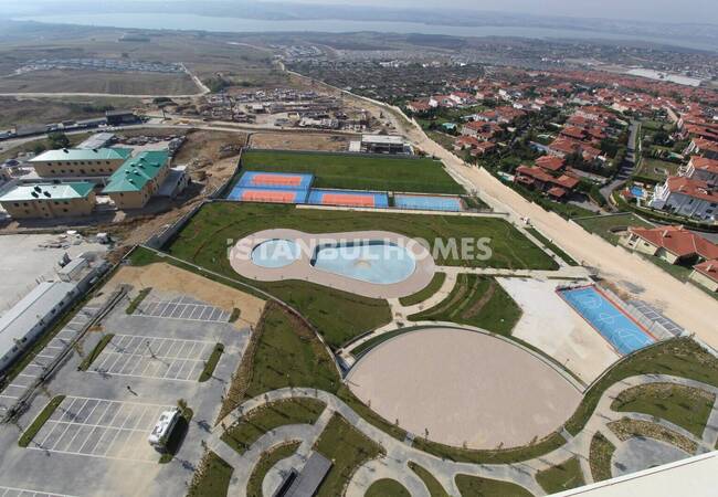 1-bedroom Apartment in a Rich Featured Complex in Buyukcekmece 1