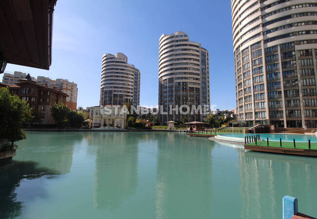 İstanbul Küçükçekmece'de Havuzlu Sitede Anahtar Teslim 2+1 Daire 3