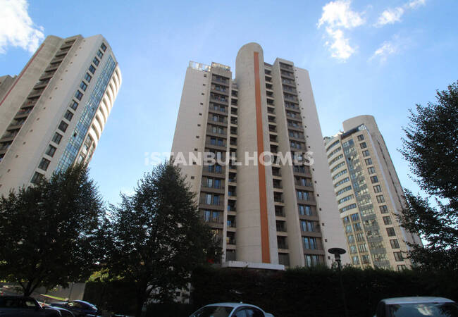 İstanbul Küçükçekmece'de Havuzlu Sitede Anahtar Teslim 2+1 Daire 4