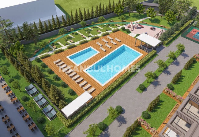 Büyükçekmece'de Havuzlu Site İçinde Daireler 2