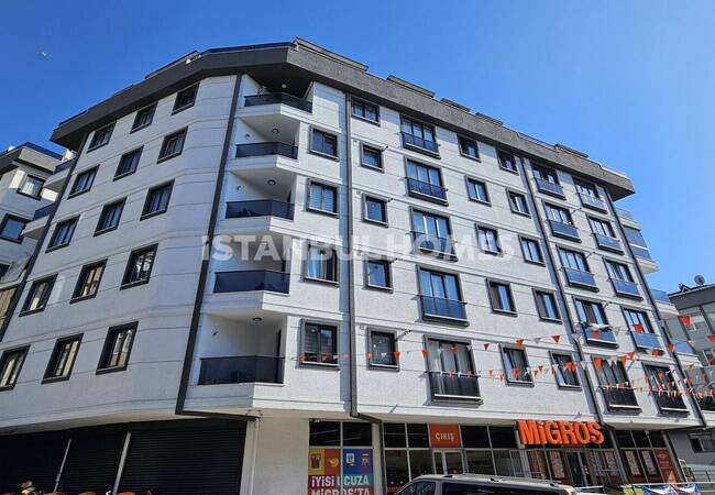 Maltepe İstanbul'da Şehir Manzaralı Şık Daire 2