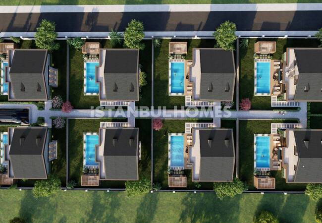 Luxuriöse Häuser Mit Pool Und Naturblick In Beylikduzu Istanbul 4