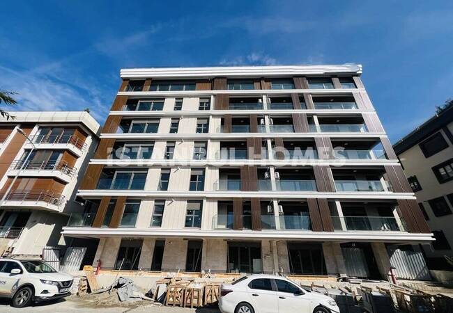 آپارتمان با معماری افقی و منظره دریا در üsküdar 1