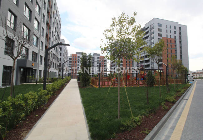 Spacious Flats 100 M From Metro in Bagcilar 5