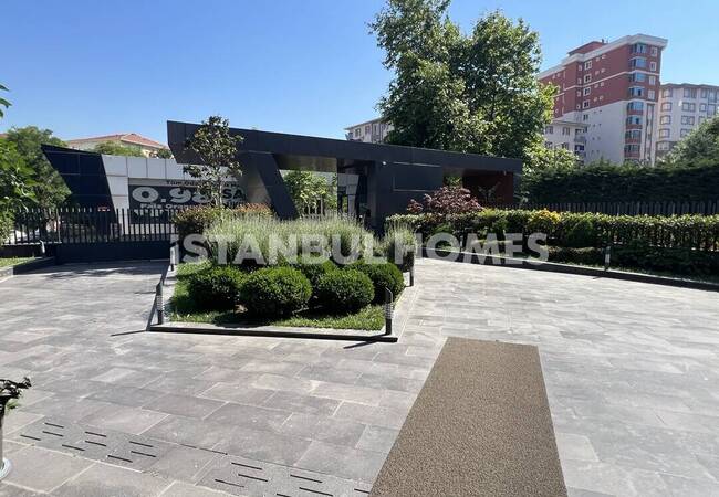 ملک مبله در مجتمعی با استخر در کارتال استانبول 3