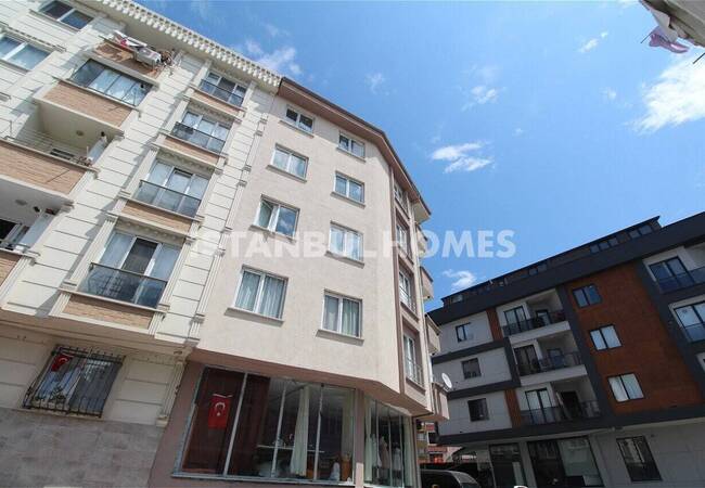 Key Ready Flat on Middle Floor in İstanbul Esenyurt 2