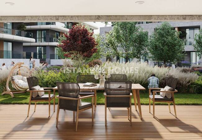 İstanbul’da Kapalı Havuzu Bulunan Sitede Seçkin Daireler 6