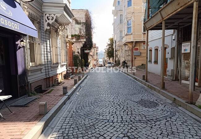 آپارتمان بزرگ ۳ خوابه نزدیک بسفر 4