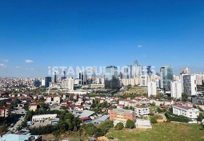 Commercial Properties on Main Street in Ataşehir 1