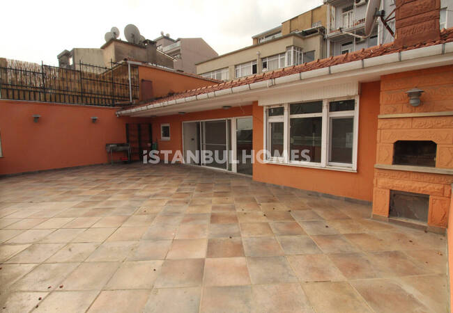 Duplex 4-bedroom Flat 350 M Off Sea in İstanbul Beyoğlu 3