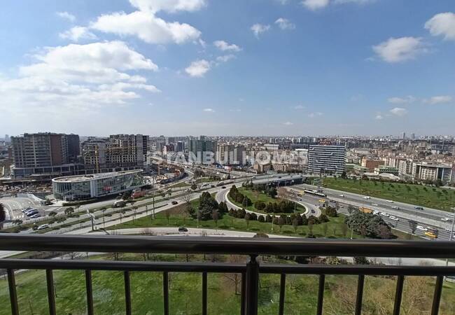 Flats with Gym and Parking Lot in İstanbul Zeytinburnu 4