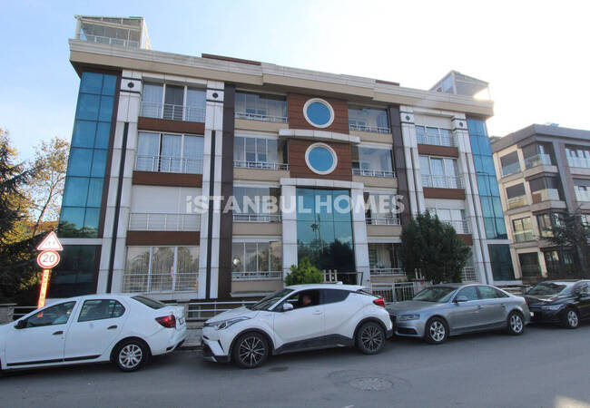 Flat Near the Coast and Marmaray Station in Bakırköy 1