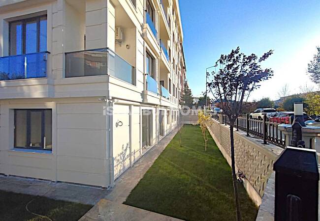 شقة دوبلكس من 4 غرف نوم بإطلالة على البحر في بيوك تشكمجه، إسطنبول 5