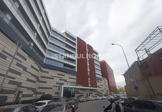 Turnkey Studio Flat in Axis Istanbul Project 3