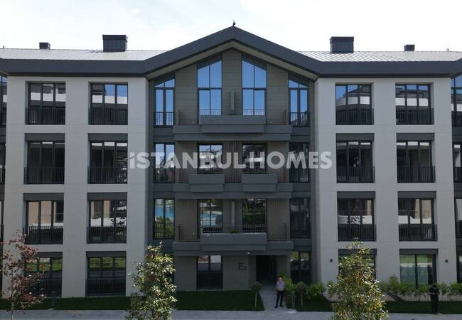 شقق أنيقة في مجمع سكني فاخر في باكيركوي 4