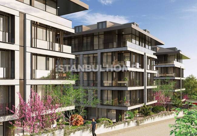 İstanbul Üsküdar'da Ana Caddeye Yakın Deniz Manzaralı Daireler 4