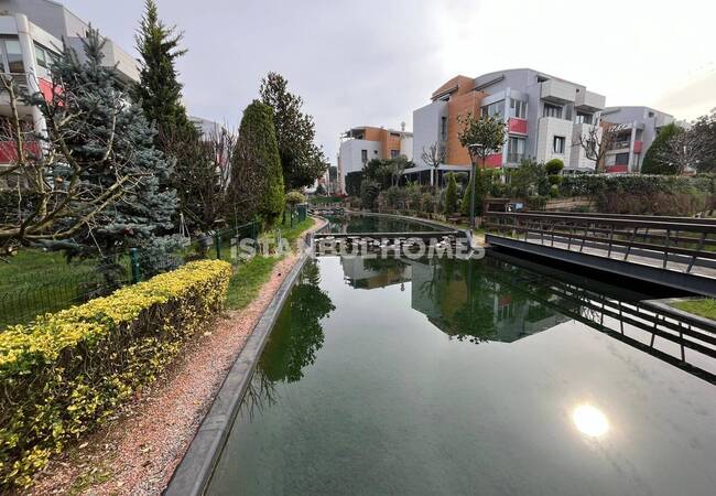 İstanbul Sancaktepe'de Metroya Yakın Sitede Dubleks Daire 8