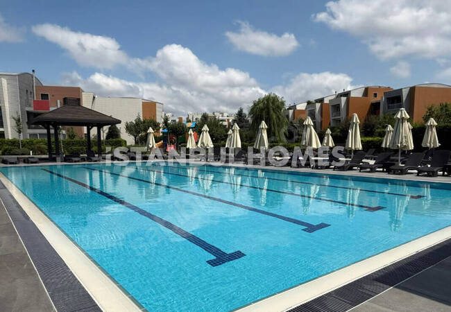 İstanbul Sancaktepe'de Metroya Yakın Sitede Dubleks Daire 11