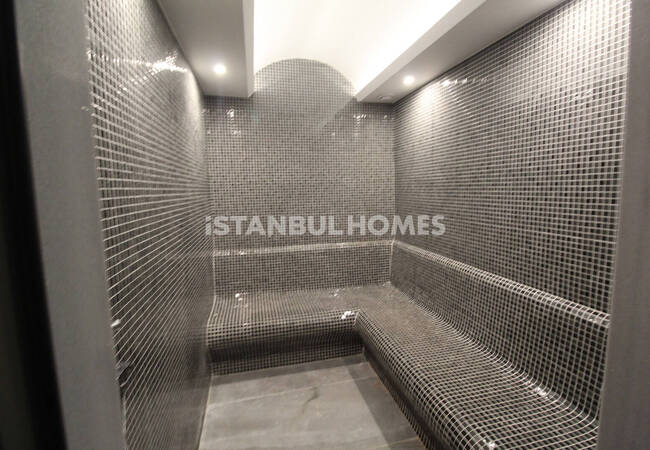 City-view Apartments with Pools and Sports Fields in Başakşehir 11