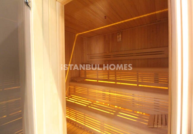 City-view Apartments with Pools and Sports Fields in Başakşehir 13