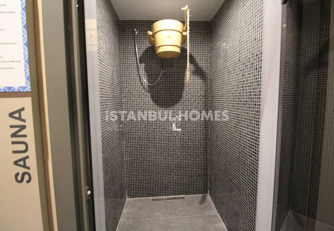 City-view Apartments with Pools and Sports Fields in Başakşehir 12